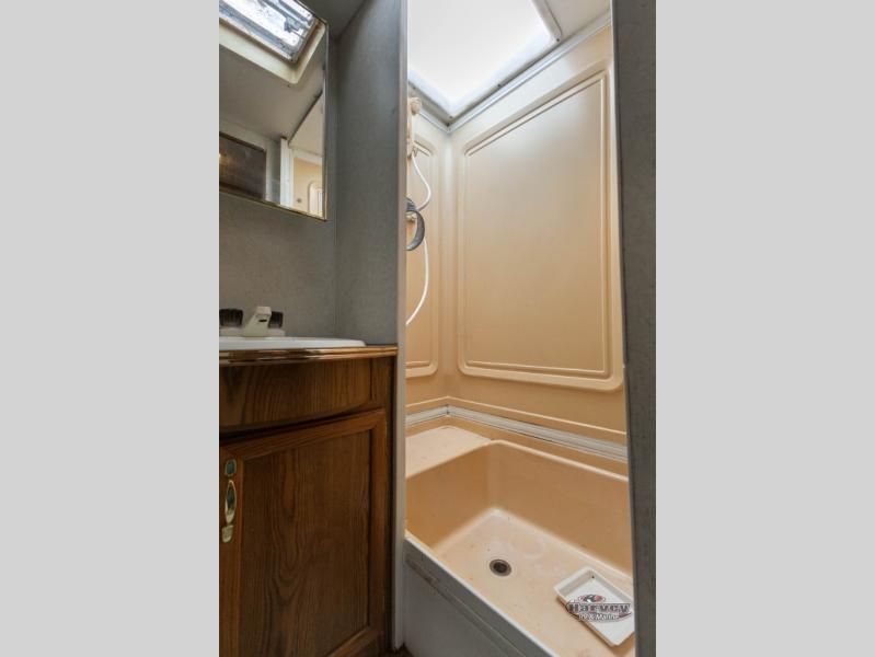 1996 Heartland Prowler 2850 FIFTH WHEEL
