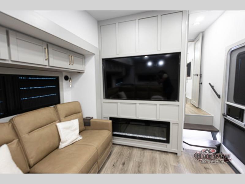 2026 Brinkley Model Z 2700 FIFTH WHEEL