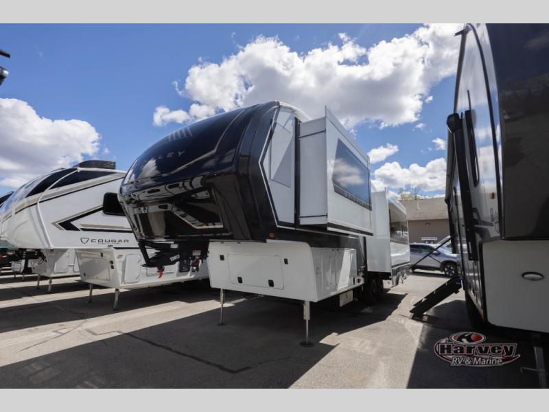2026 Brinkley Model Z 2700 FIFTH WHEEL