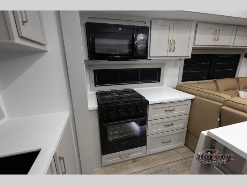 2026 Brinkley Model Z 2700 FIFTH WHEEL