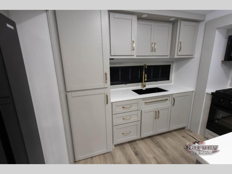 2026 Brinkley Model Z 2700 FIFTH WHEEL
