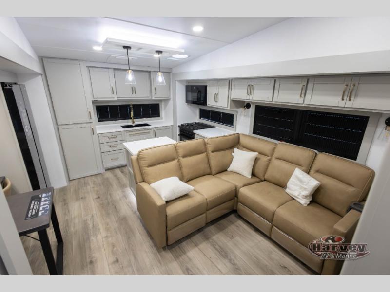 2026 Brinkley Model Z 2700 FIFTH WHEEL
