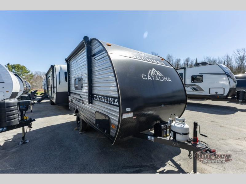2026 Coachmen Catalina Summit 7 134REX TRAVEL TRAILER