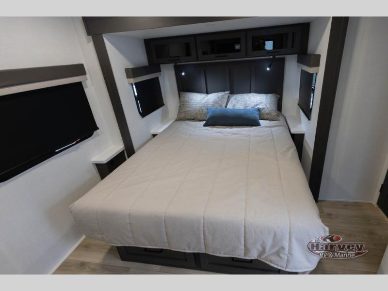 2026 Forest River Flagstaff Super Lite 26FKBS TRAVEL TRAILER