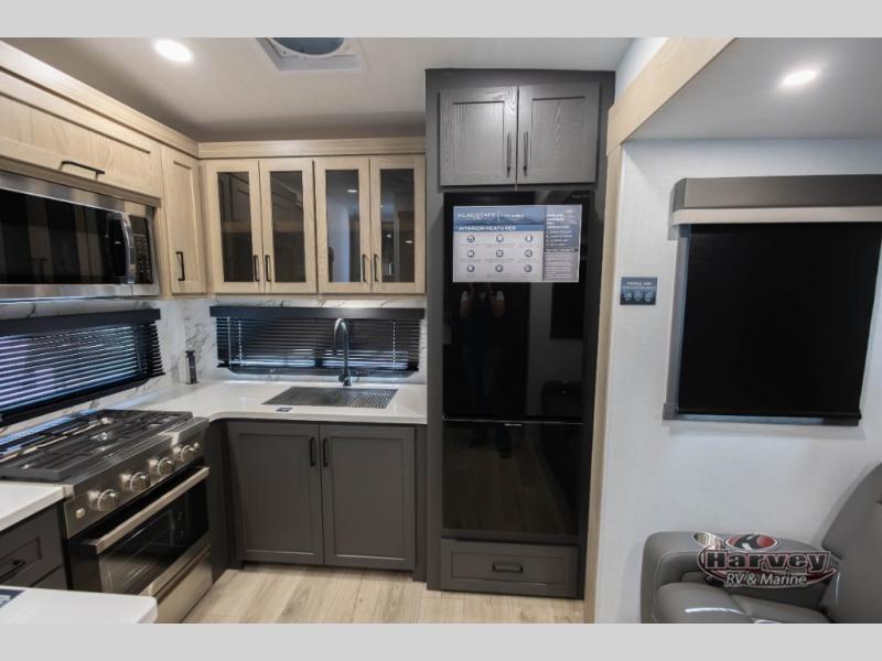 2026 Forest River Flagstaff Classic F281RK FIFTH WHEEL
