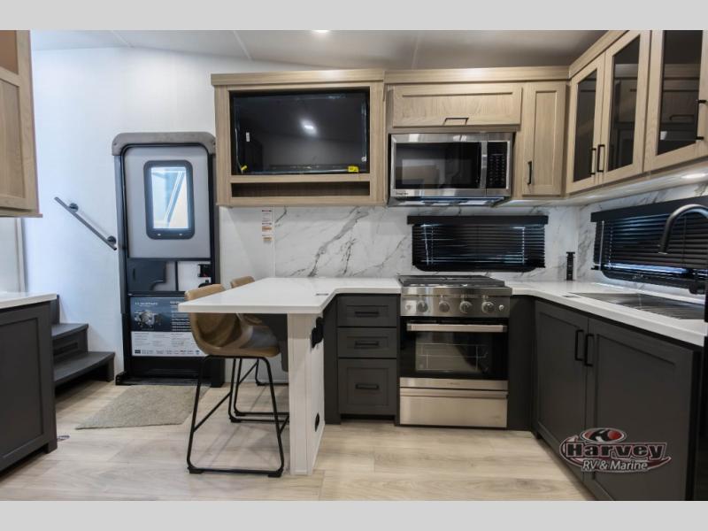 2026 Forest River Flagstaff Classic F281RK FIFTH WHEEL