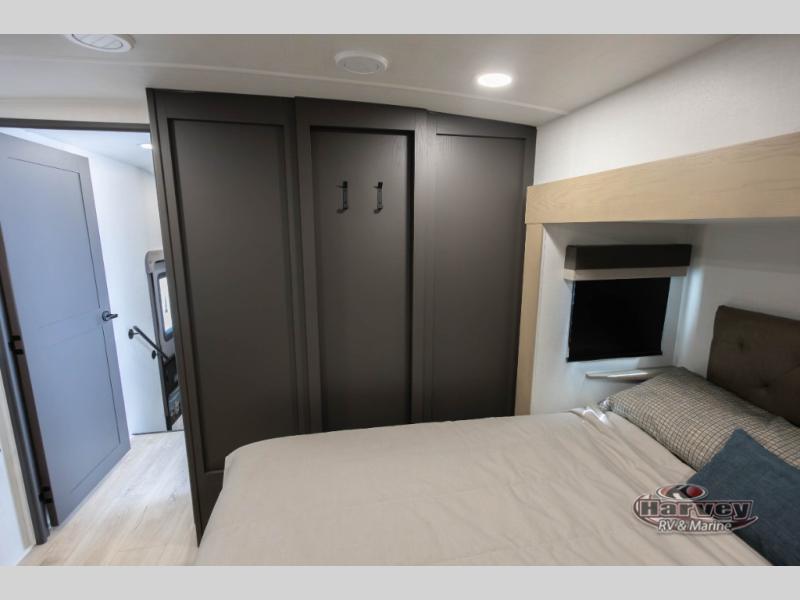 2026 Forest River Flagstaff Classic F281RK FIFTH WHEEL