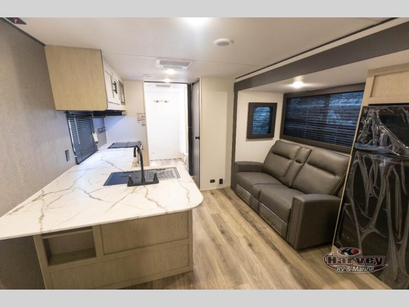 2026 Shasta Shasta I-5 Edition 526RBS TRAVEL TRAILER