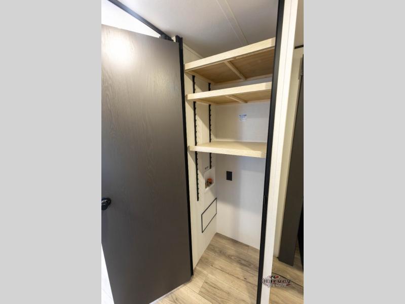 2026 Shasta Shasta I-5 Edition 526RBS TRAVEL TRAILER