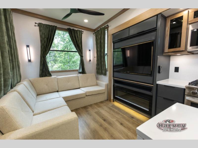 2026 Forest River Lost Pines HEMLOCK DESTINATION TRAILER