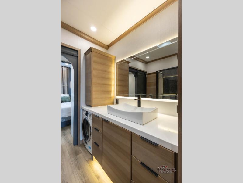 2026 Forest River Lost Pines SEQUOIA DESTINATION TRAILER