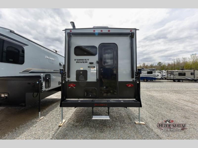 2026 Palomino Backpack HS-3201 TRUCK CAMPER