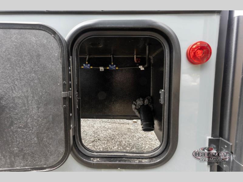 2026 Palomino Backpack HS-3201 TRUCK CAMPER