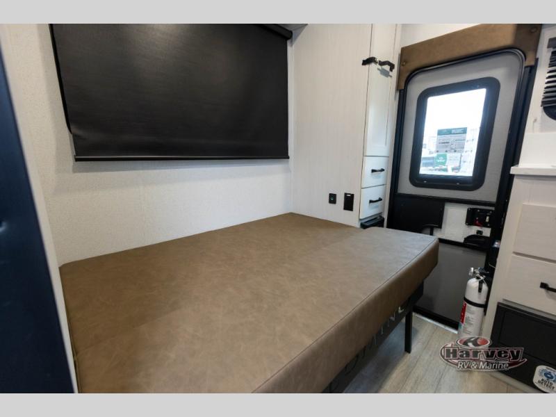 2026 Palomino Backpack HS-3201 TRUCK CAMPER