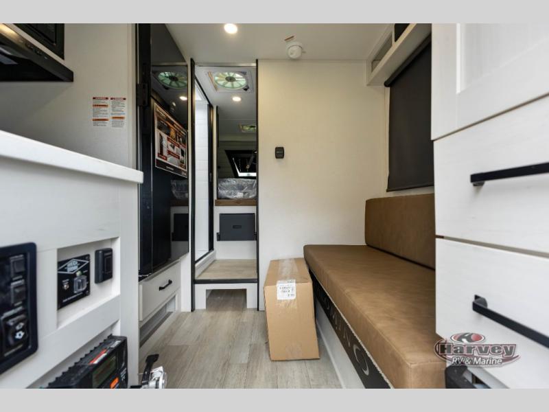 2026 Palomino Backpack HS-3201 TRUCK CAMPER
