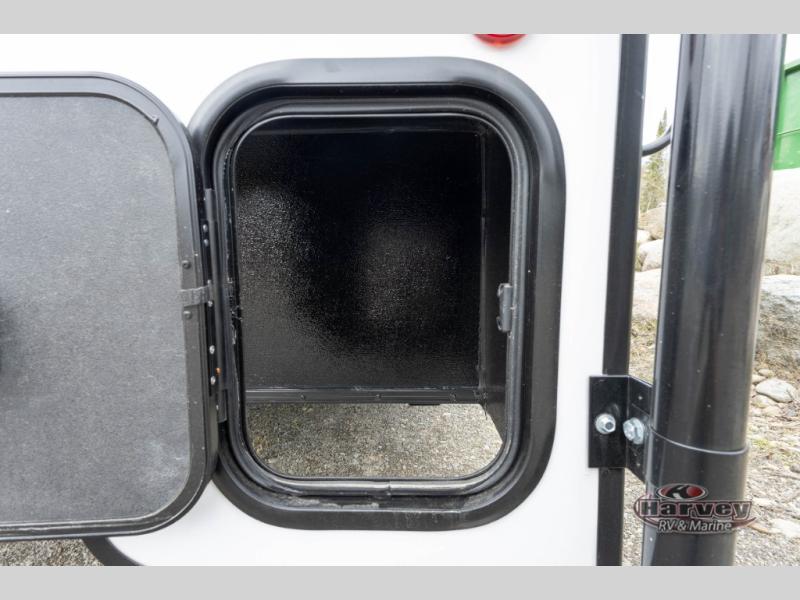 2026 Palomino Backpack SS-1251 TRUCK CAMPER