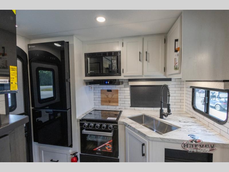 2026 Venture RV SportTrek ST251VRK TRAVEL TRAILER