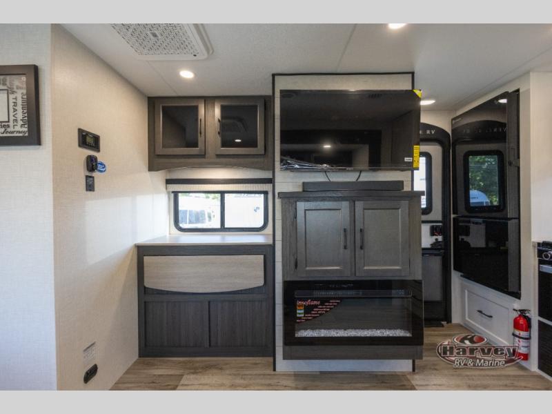 2026 Venture RV SportTrek ST251VRK TRAVEL TRAILER