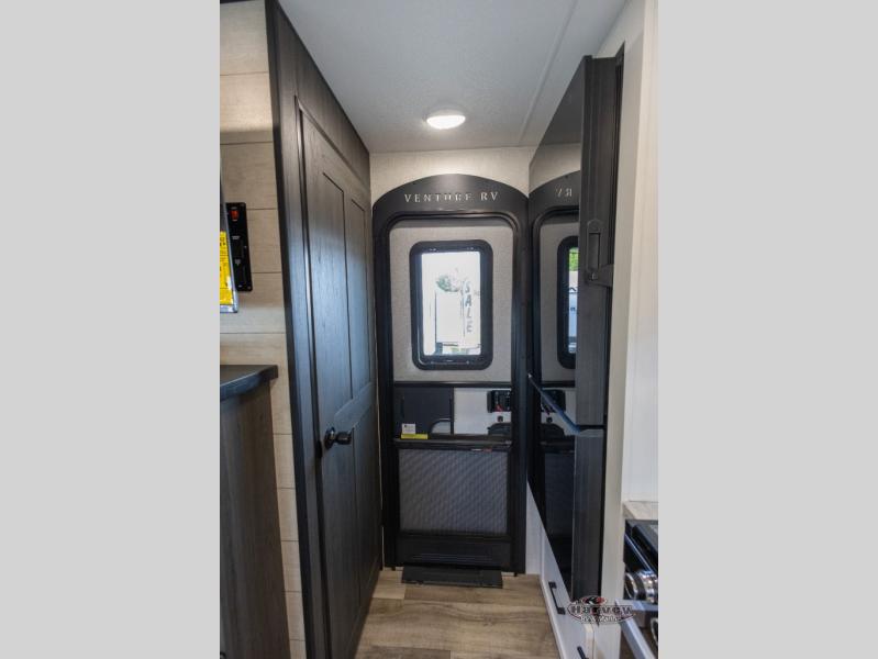 2026 Venture RV SportTrek ST251VRK TRAVEL TRAILER