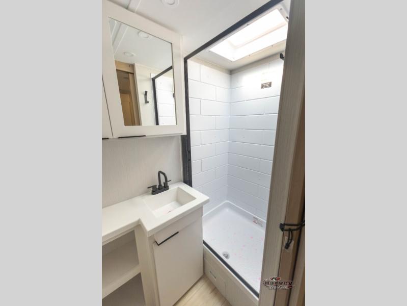 2026 Winnebago Thrive 22MLS TRAVEL TRAILER
