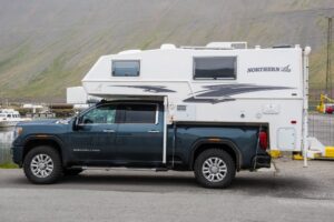 Read more about the article How To Effectively Mount A Truck Camper