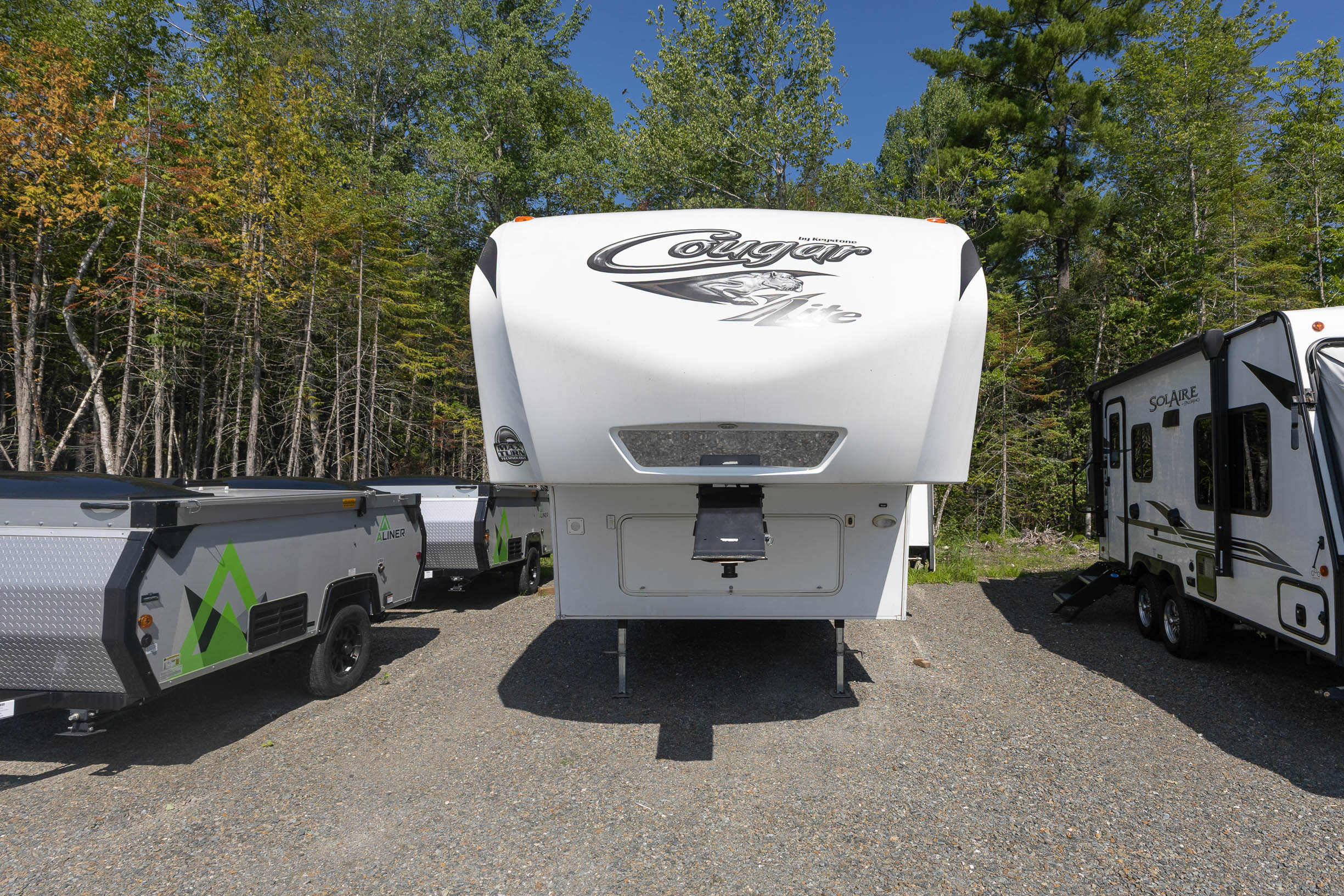 2014 Keystone RV Cougar XLite 25RKS FIFTH WHEEL