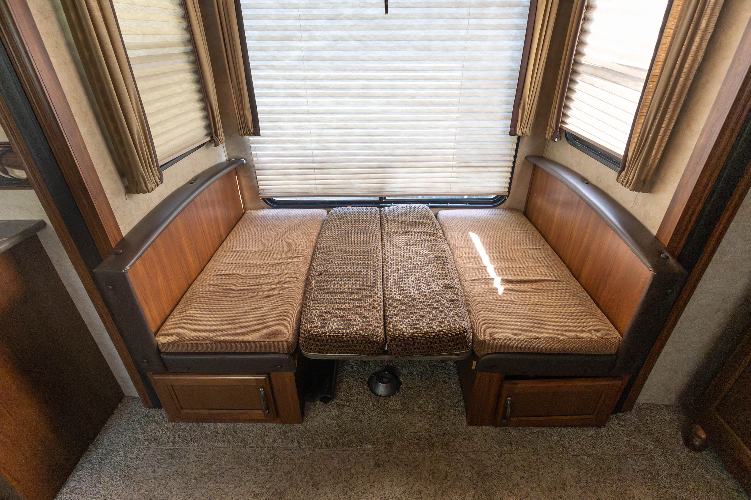 2014 Keystone RV Cougar XLite 25RKS FIFTH WHEEL