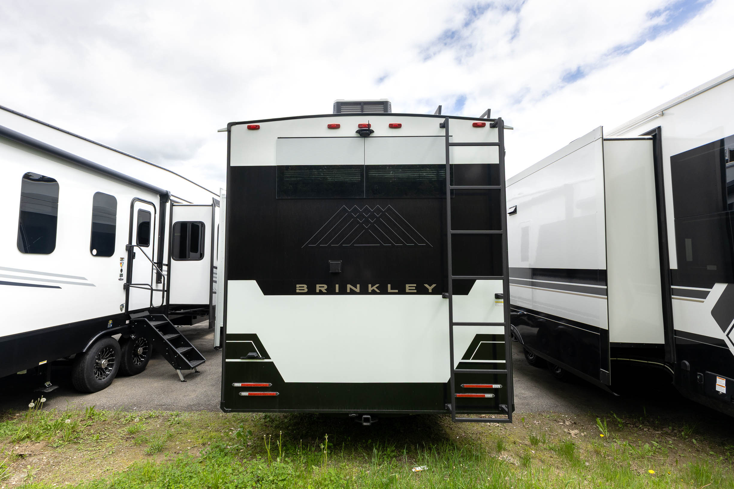 2026 Brinkley Model Z 2810 FIFTH WHEEL