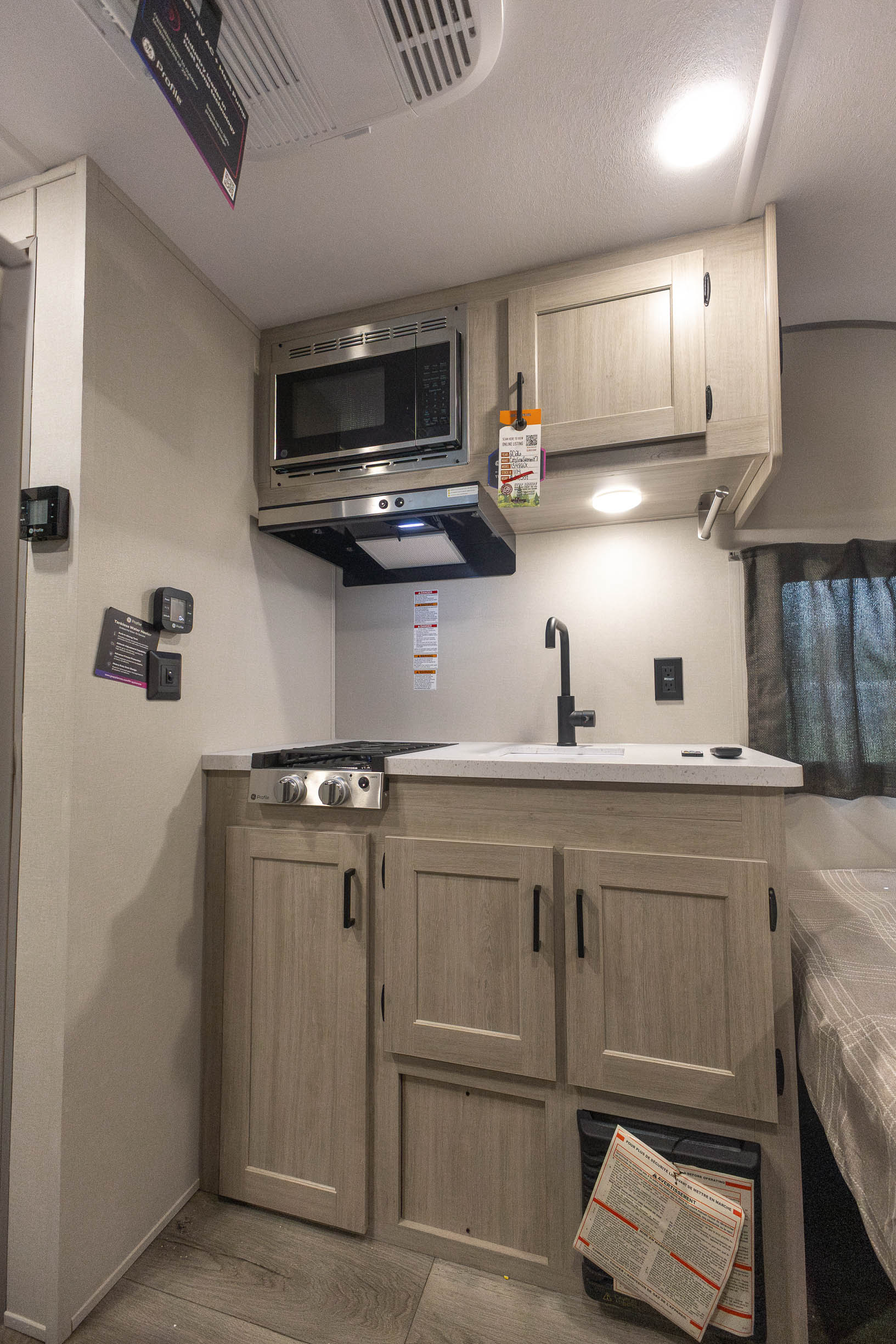 2026 Coachmen Catalina Summit 134BHX TRAVEL TRAILER