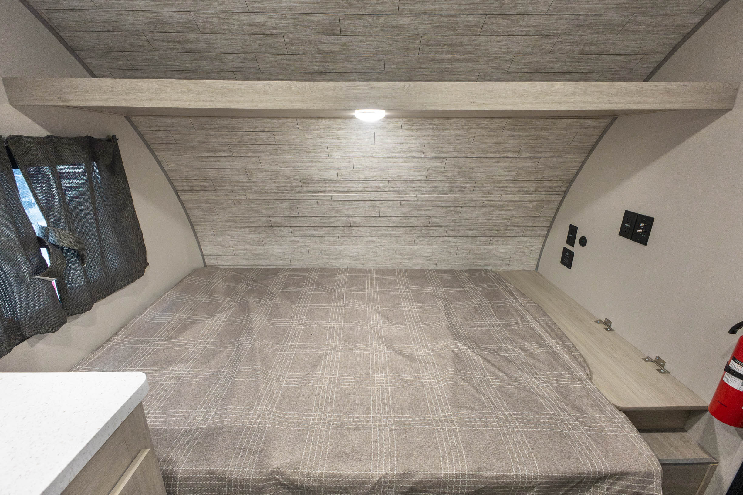 2026 Coachmen Catalina Summit 134BHX TRAVEL TRAILER