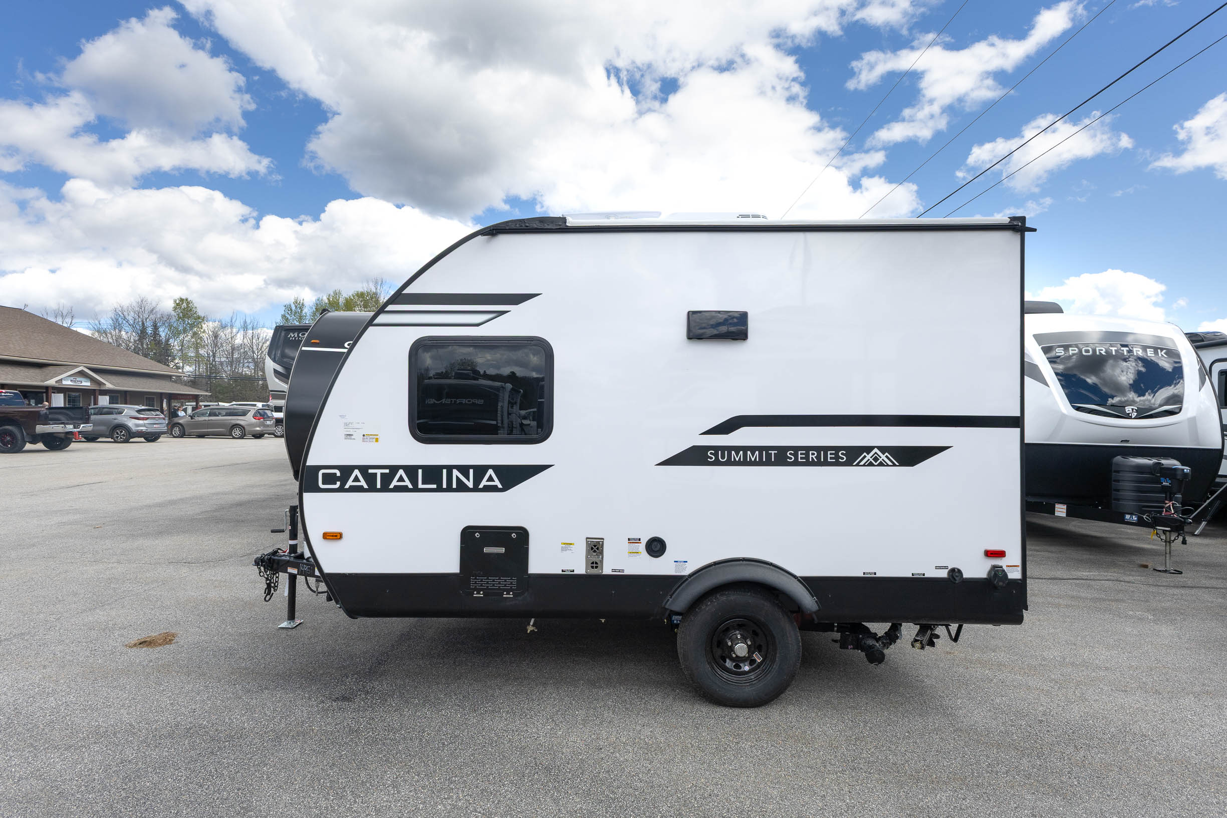 2026 Coachmen Catalina Summit 134BHX TRAVEL TRAILER