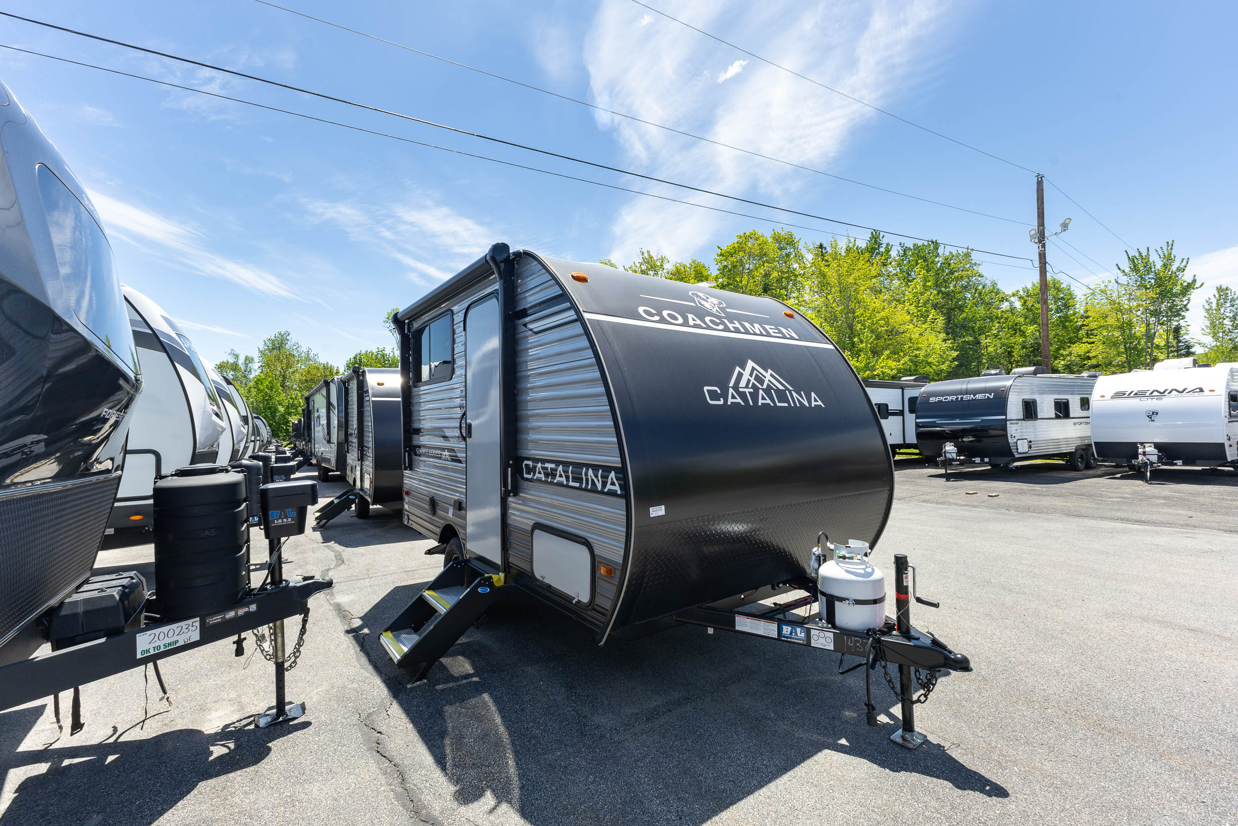 2026 Coachmen Catalina Summit 134BHX TRAVEL TRAILER