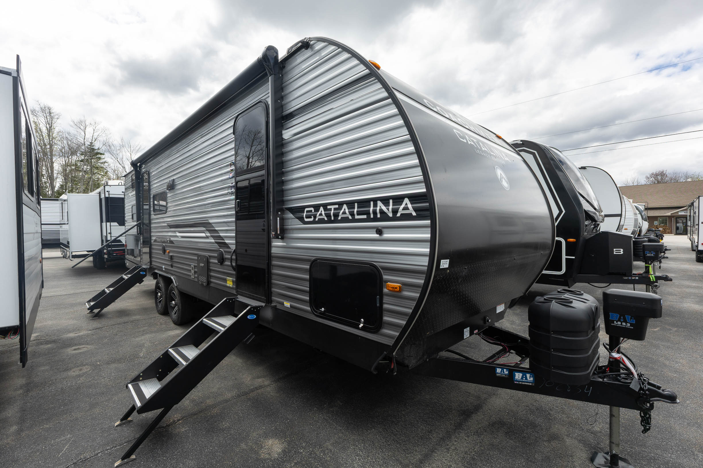 2026 Coachmen Catalina Legacy Edition 263BHSCK TRAVEL TRAILER
