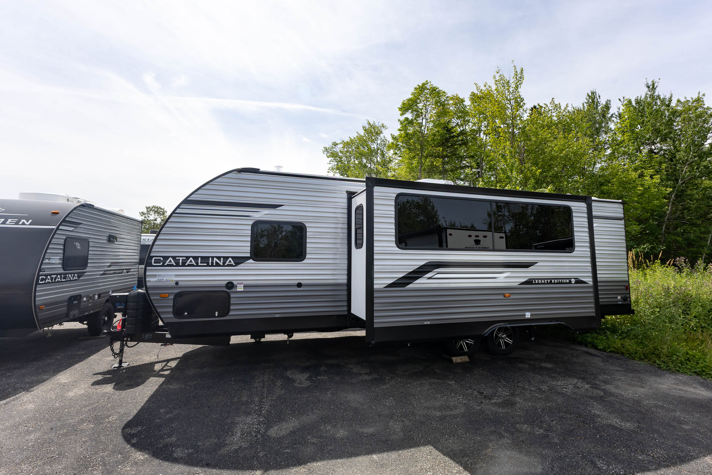 2026 Coachmen Catalina Legacy Edition 263BHSCK TRAVEL TRAILER