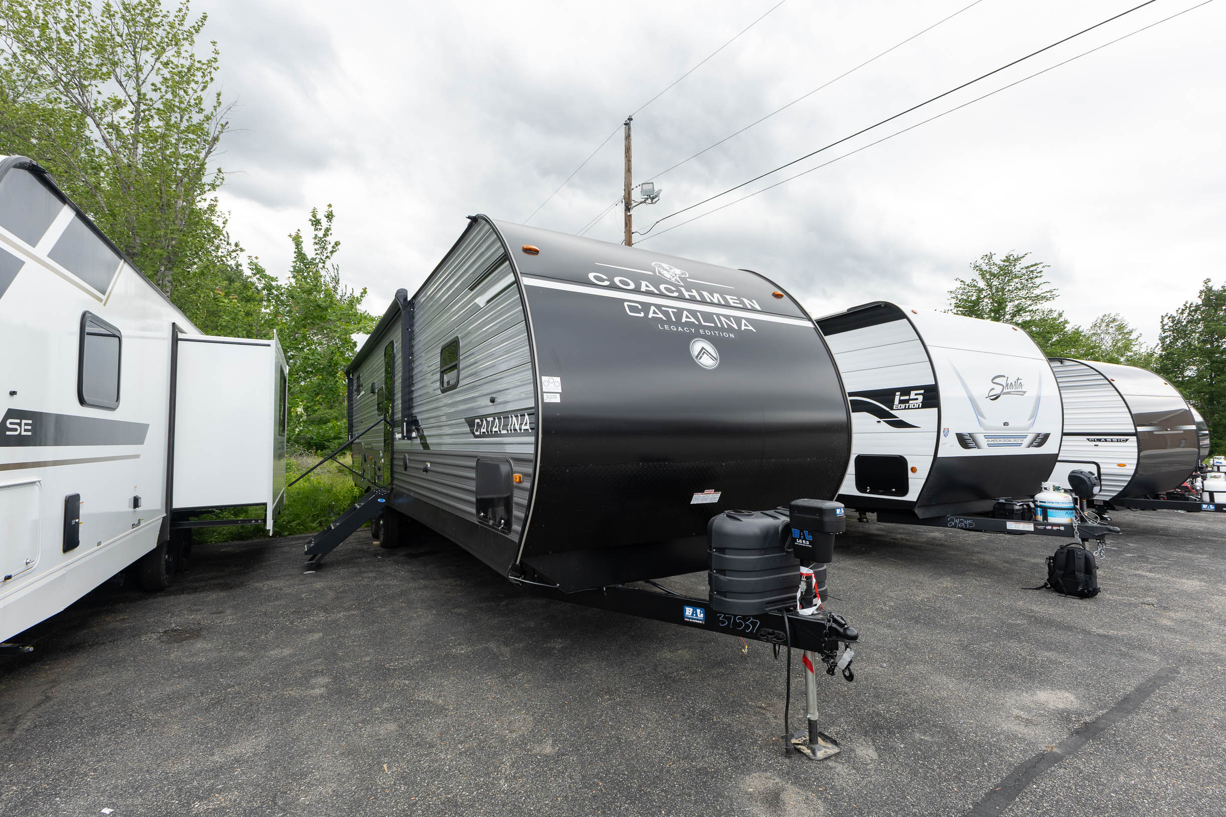 2026 Coachmen Catalina Legacy Edition 293TQBSCK TRAVEL TRAILER
