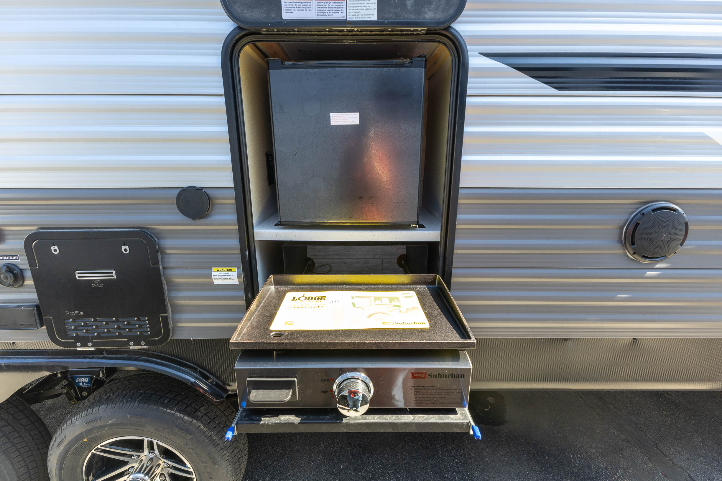 2026 Coachmen Catalina Legacy Edition 333DORM TRAVEL TRAILER
