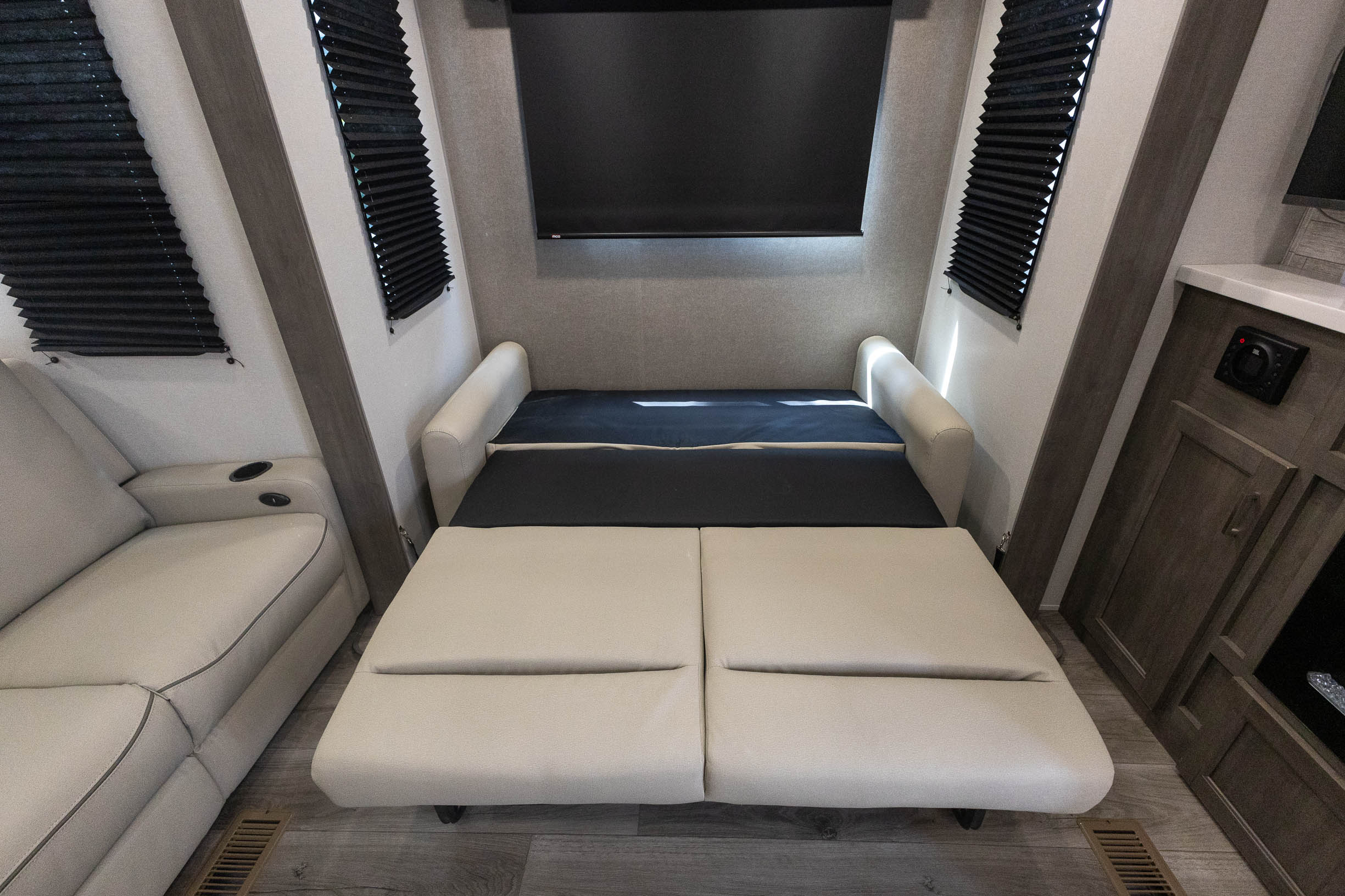 2026 Coachmen Catalina Destination 44CONDO DESTINATION TRAILER