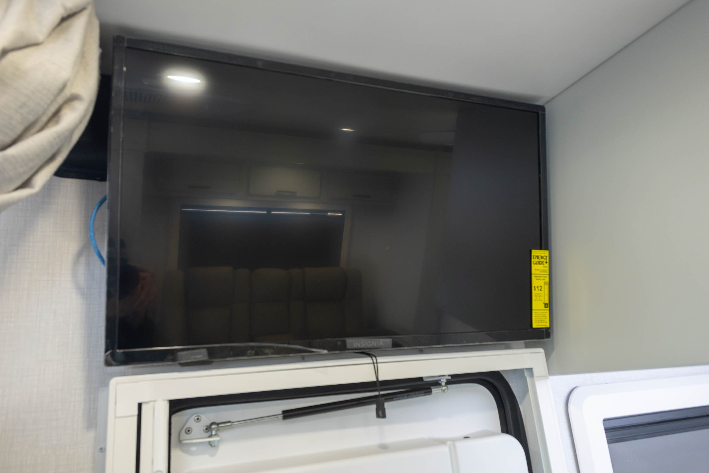 2026 Dynamax Isata 3 24RW CLASS C MOTORHOME