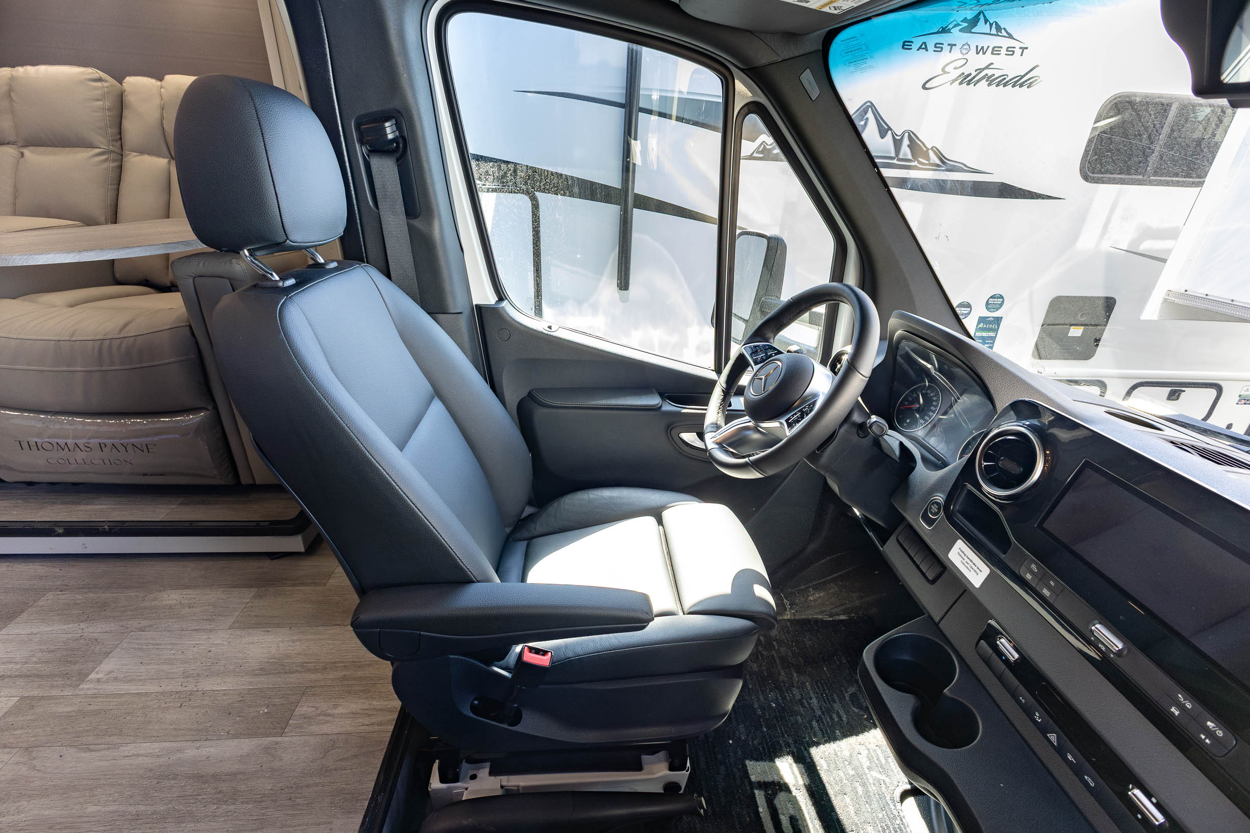 2026 Dynamax Isata 3 24RW CLASS C MOTORHOME
