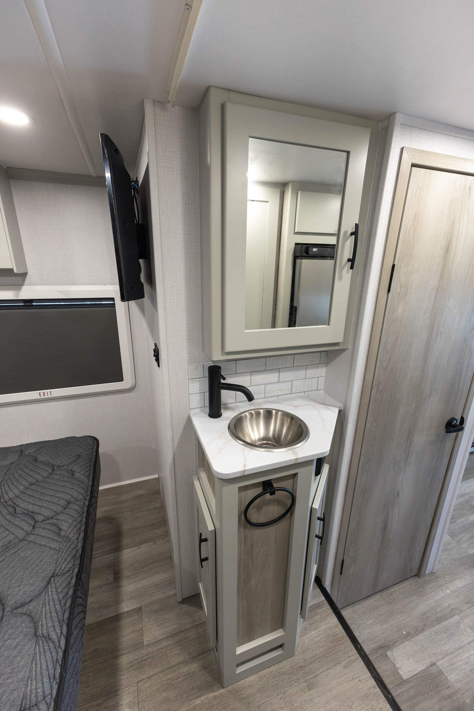 2026 Dynamax Isata 3 24RW CLASS C MOTORHOME