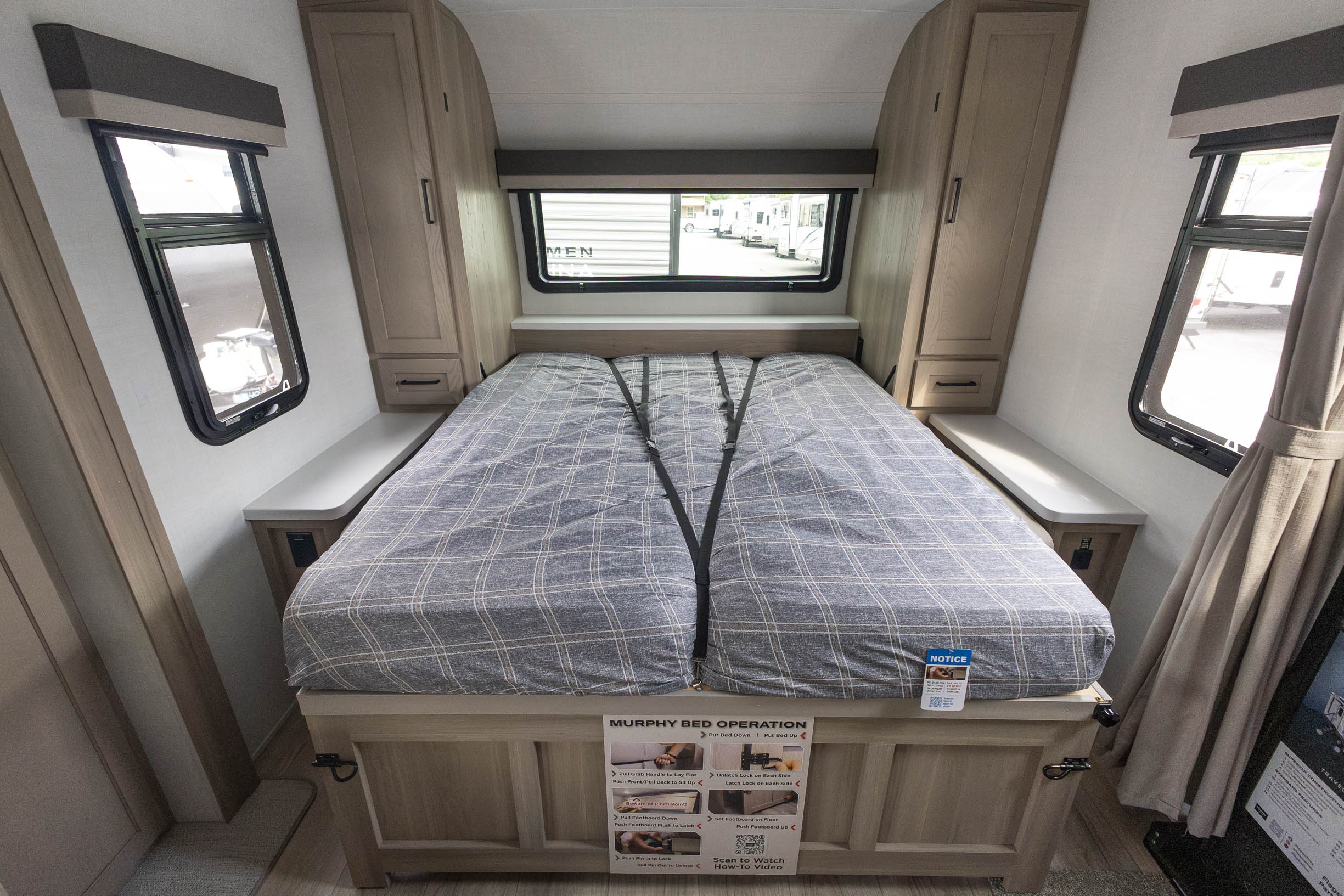 2026 Forest River Flagstaff Micro Lite 25BRDS TRAVEL TRAILER