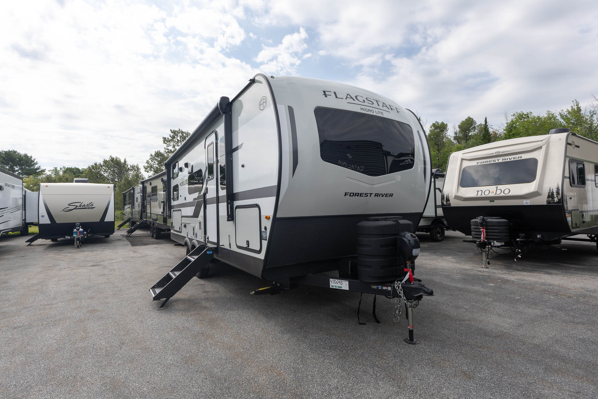 2026 Forest River Flagstaff Micro Lite 25BRDS TRAVEL TRAILER