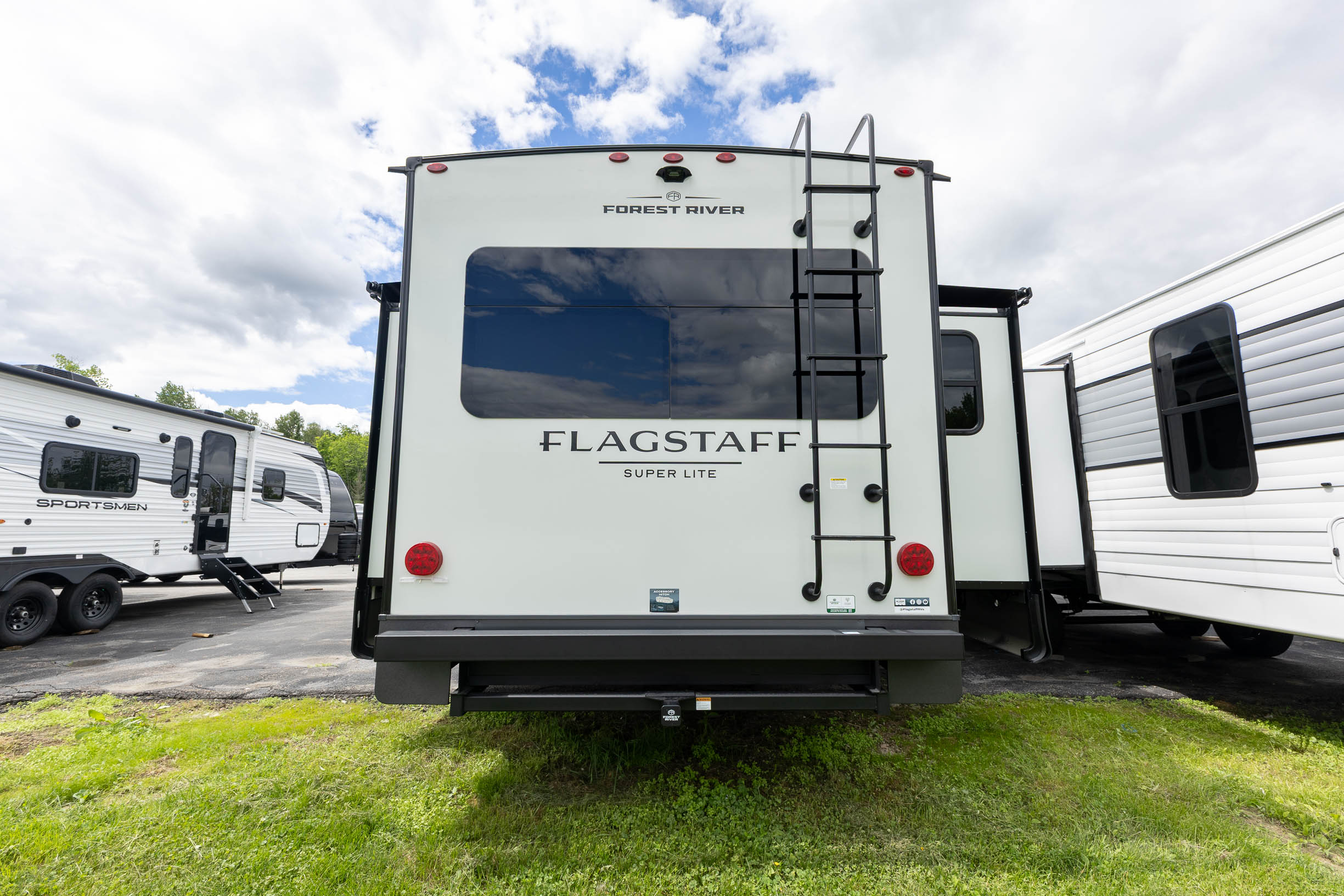 2026 Forest River Flagstaff Super Lite 29RLKS TRAVEL TRAILER