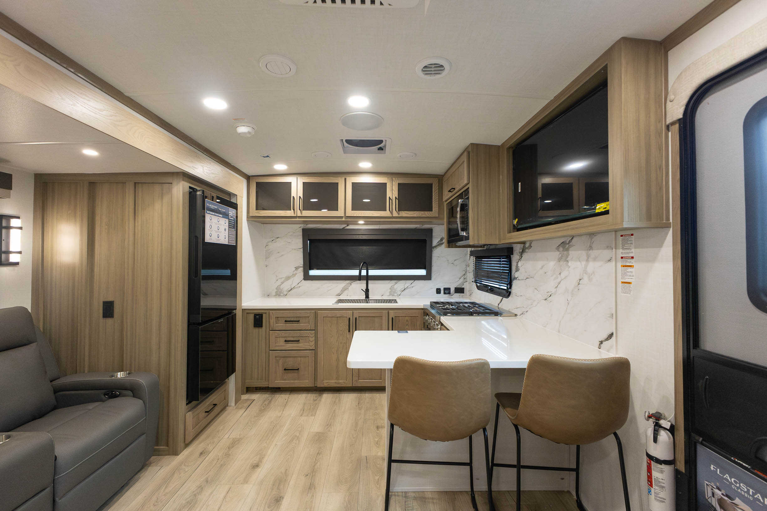 2026 Forest River Flagstaff Classic 826MBR TRAVEL TRAILER