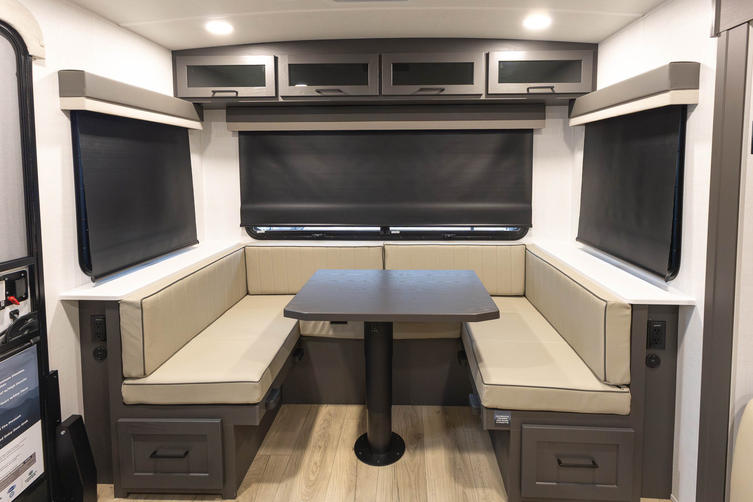 2026 Forest River Flagstaff Super Lite 26SRD TRAVEL TRAILER