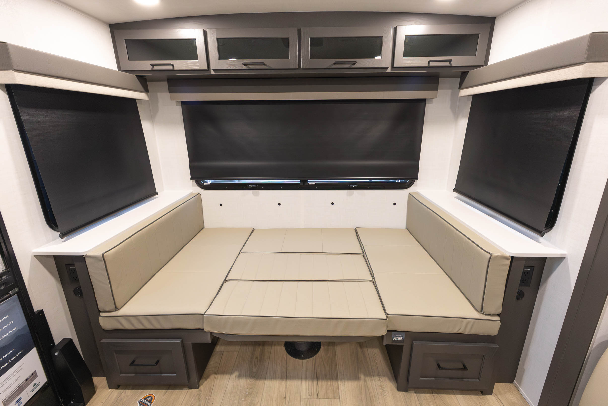 2026 Forest River Flagstaff Super Lite 26SRD TRAVEL TRAILER