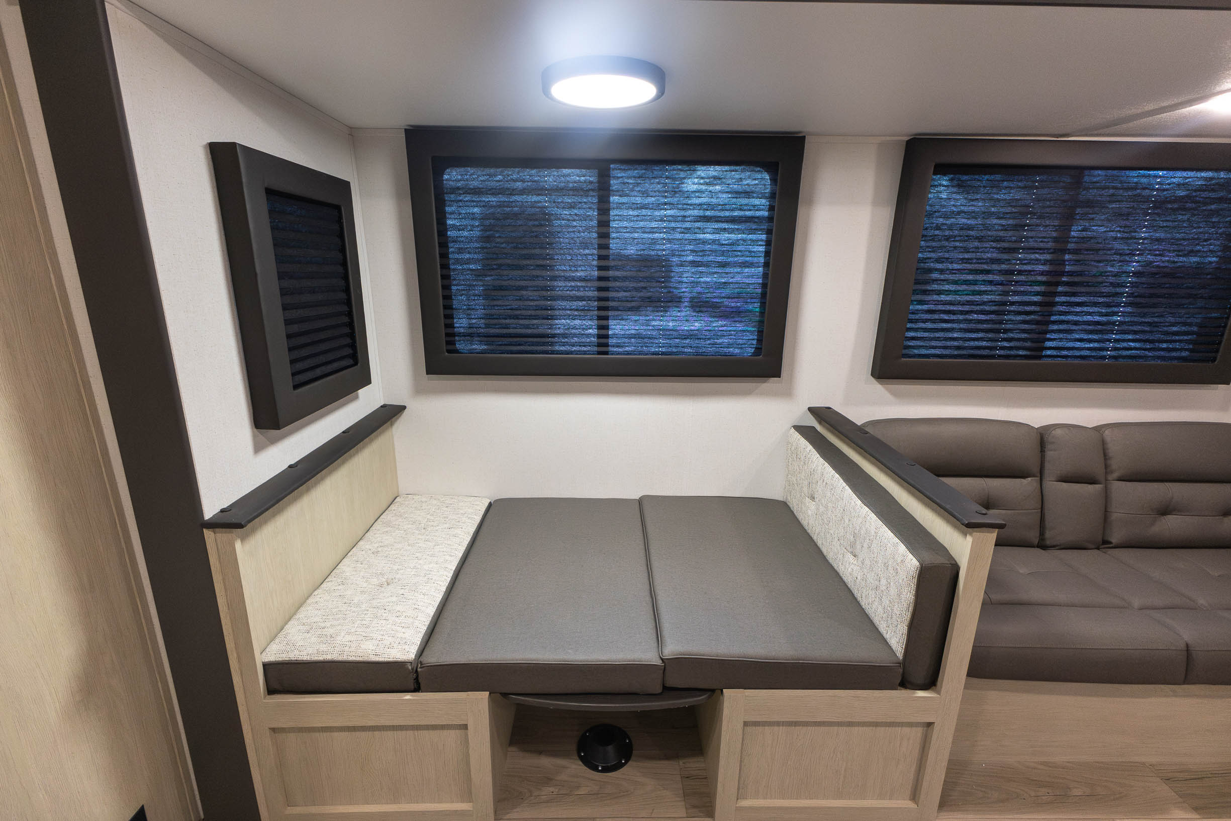 2026 Shasta Shasta I-5 Edition 530BQB TRAVEL TRAILER