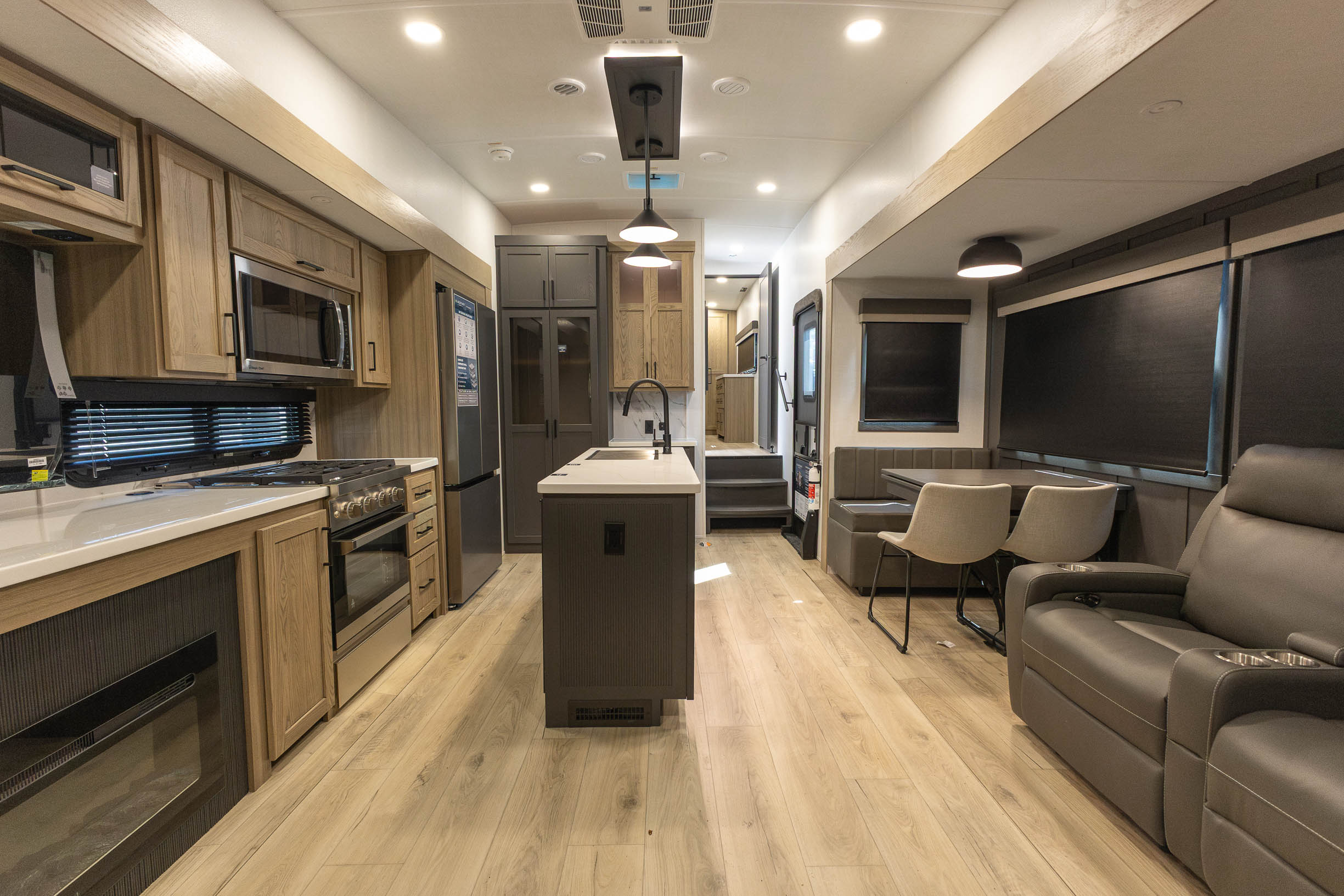 2026 Forest River Flagstaff Classic F361RLS FIFTH WHEEL