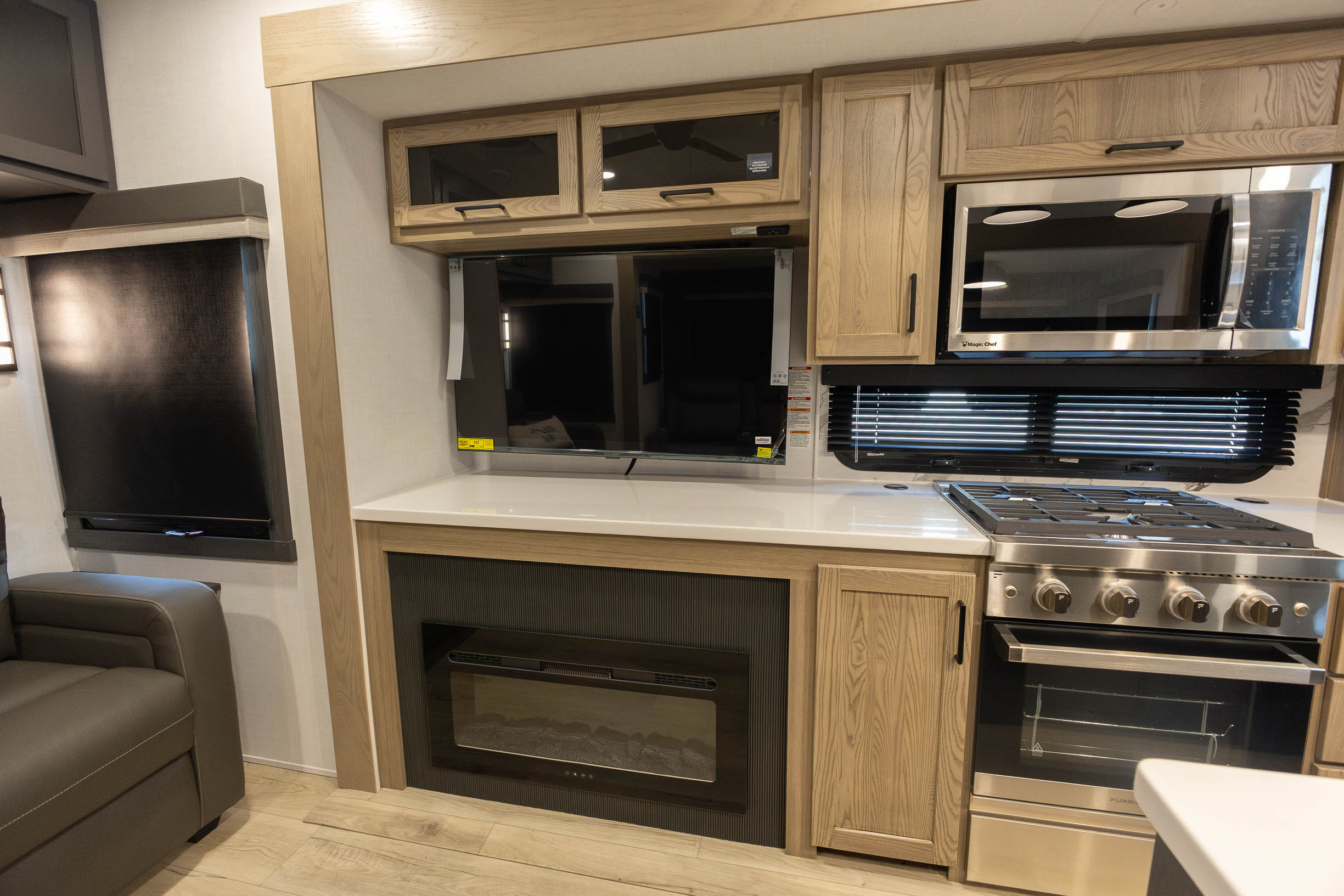2026 Forest River Flagstaff Classic F361RLS FIFTH WHEEL