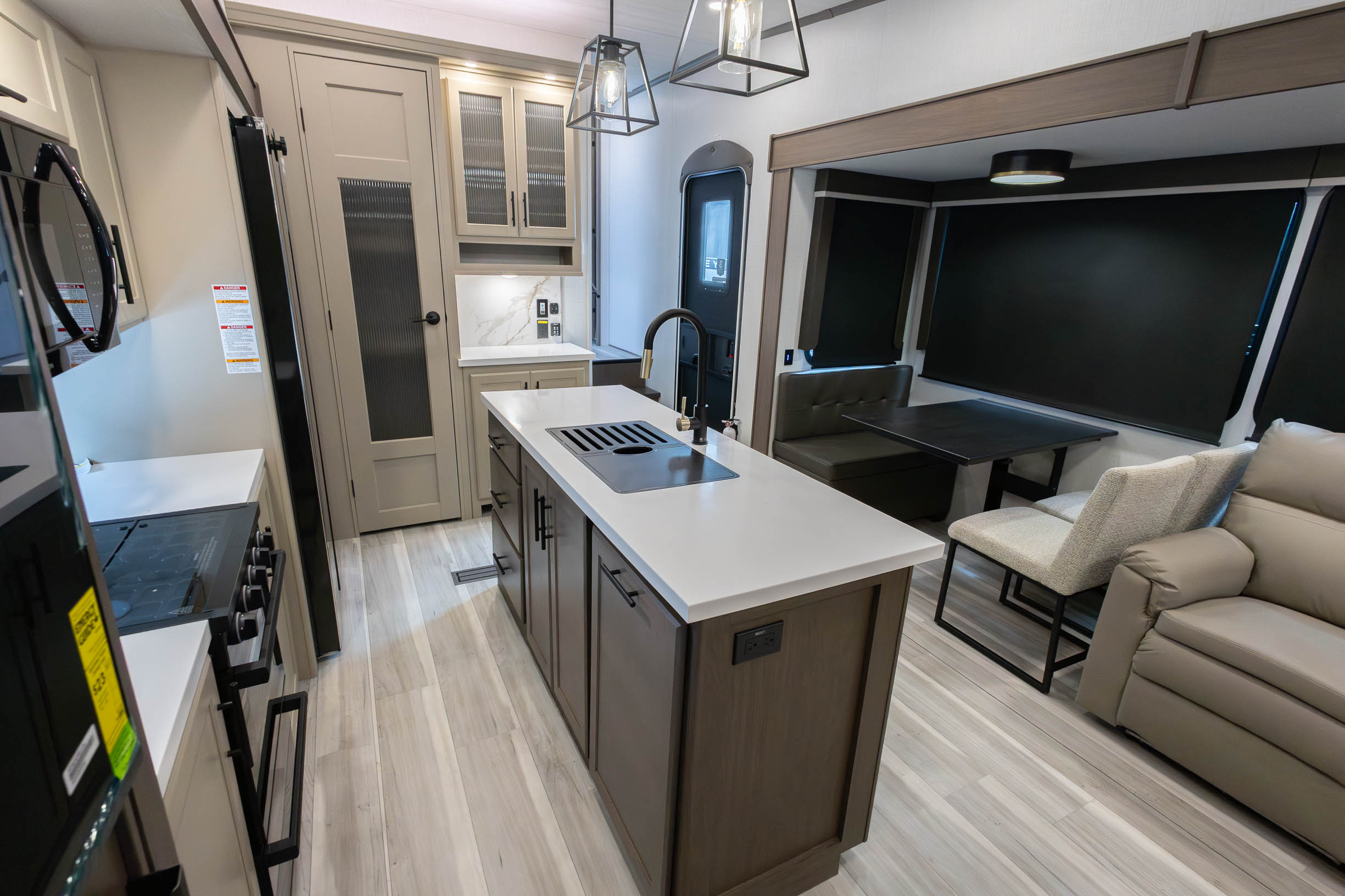 2026 Keystone RV Cougar 290RLS FIFTH WHEEL